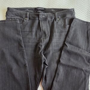 Liverpool Men's Charcoal Slim Straight Jeans